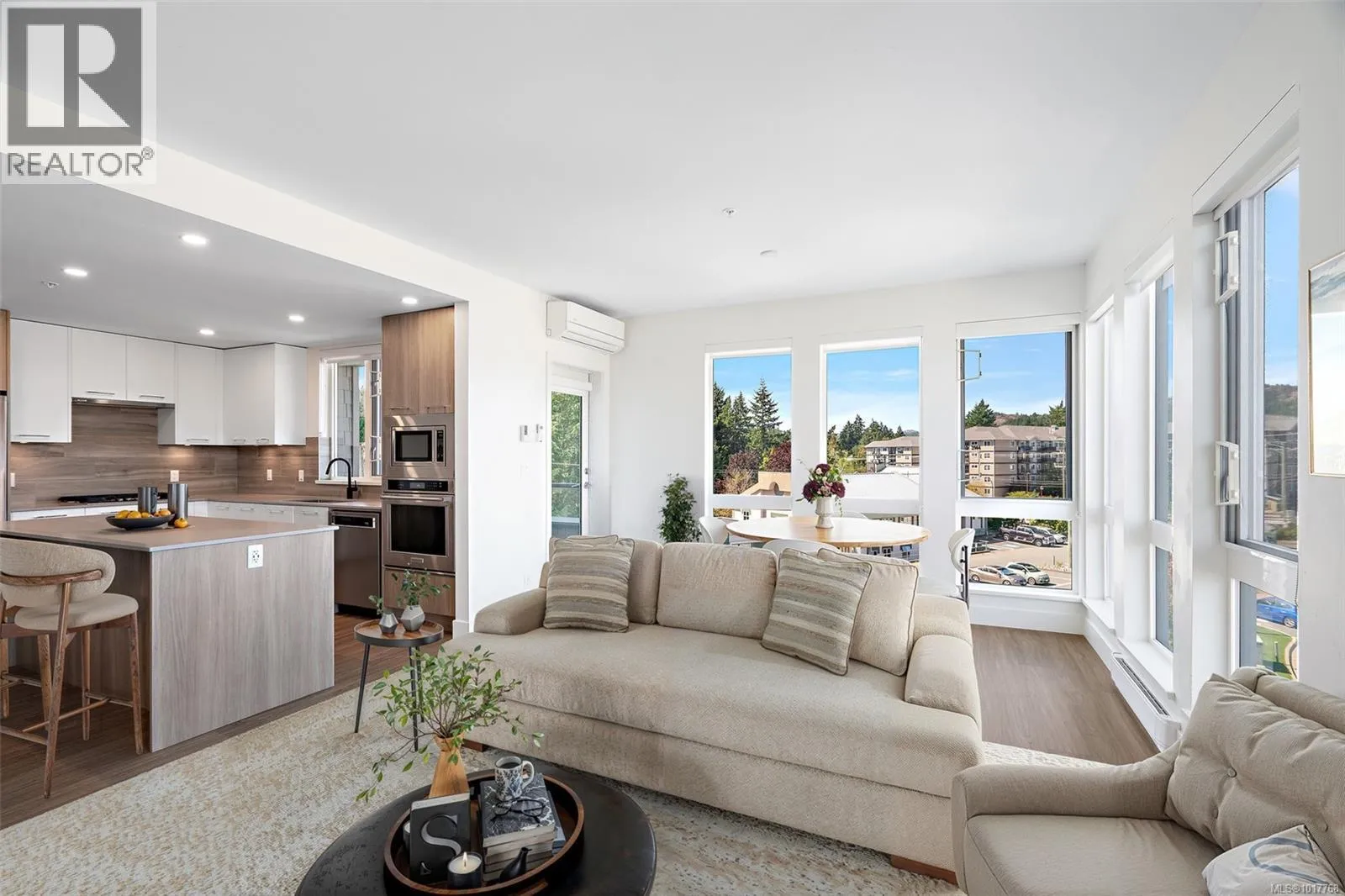 Apartment for rent: 418 960 Reunion Ave, Langford, British Columbia V9B 0W5