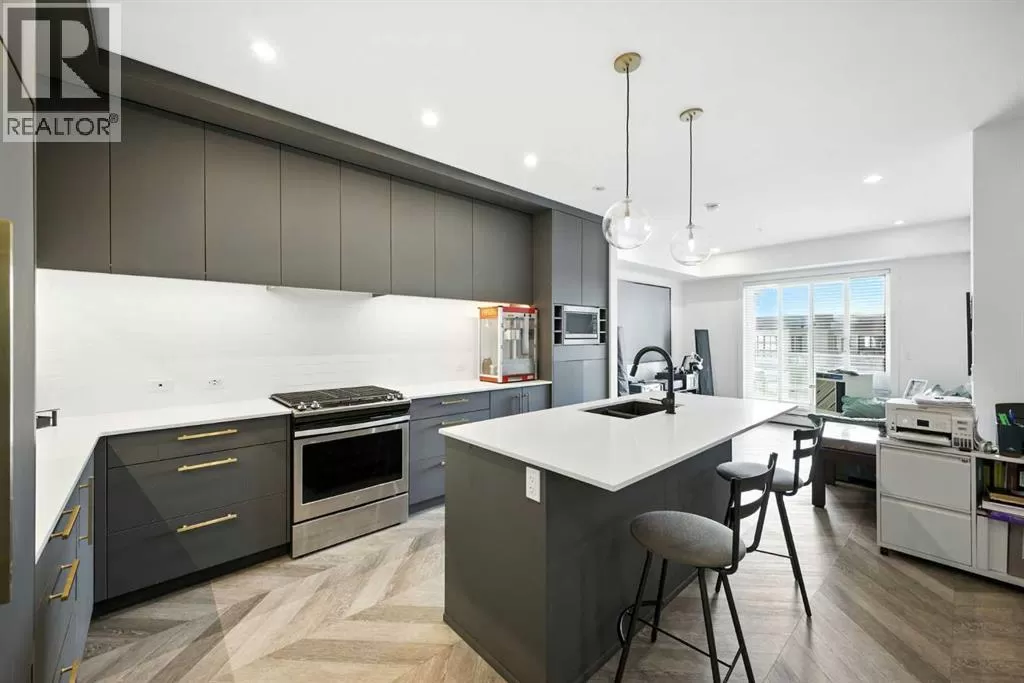 Apartment for rent: 419, 4275 Norford Avenue Nw, Calgary, Alberta T3B 6M2