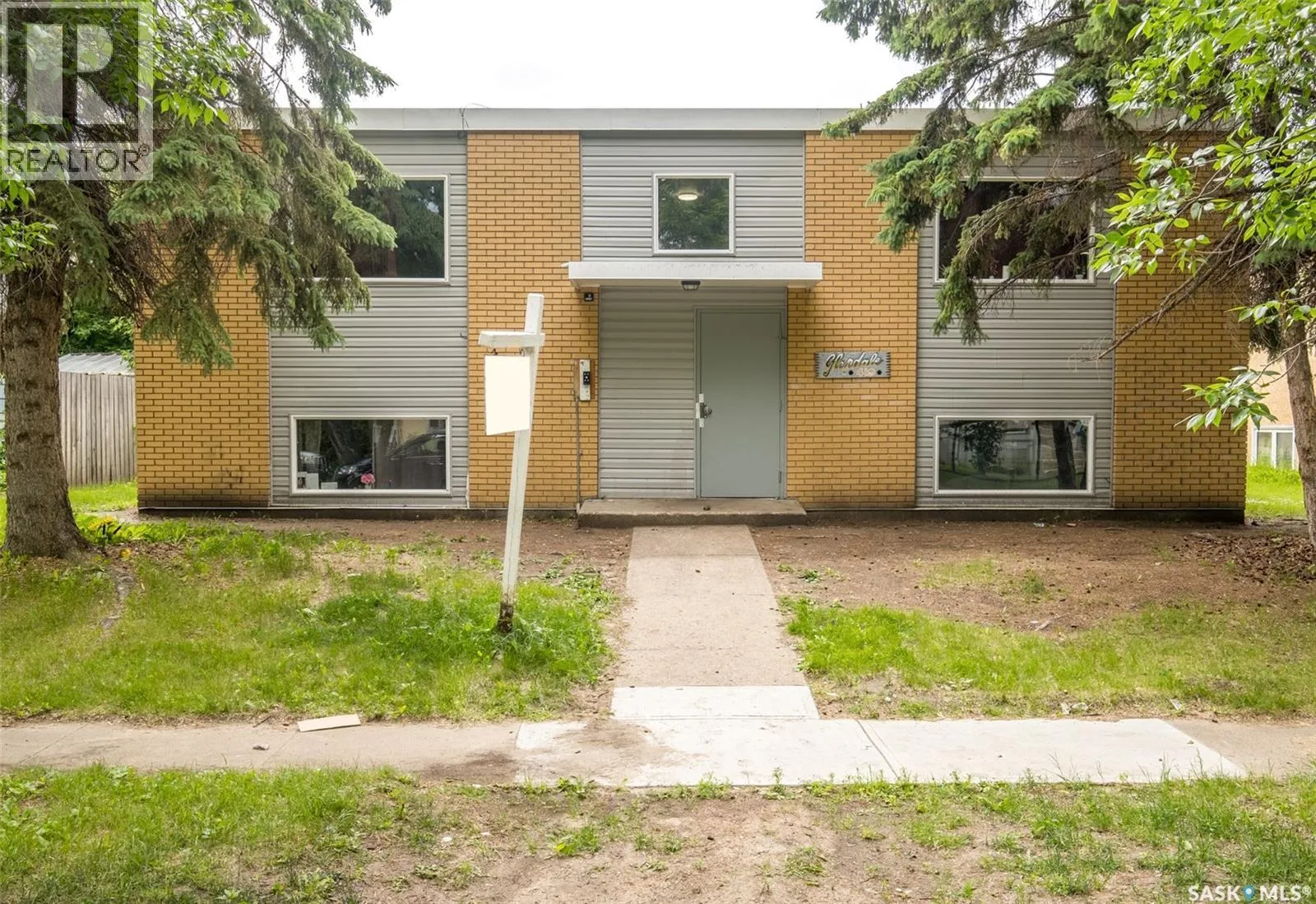 Multi-Family for rent: 419 9th Street E, Prince Albert, Saskatchewan S6V 0Y1