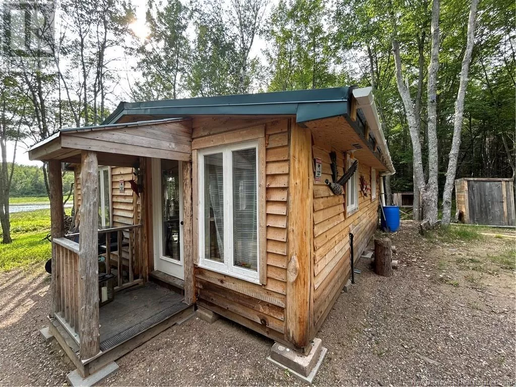 419 Chemin St-raymond, Pont-Landry, New Brunswick E1X 2T9