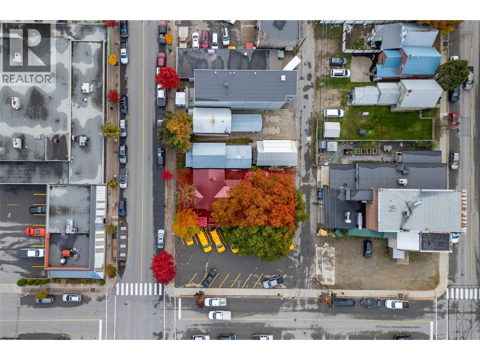 House for rent: 419 First Street, Revelstoke, British Columbia V0E 2S0