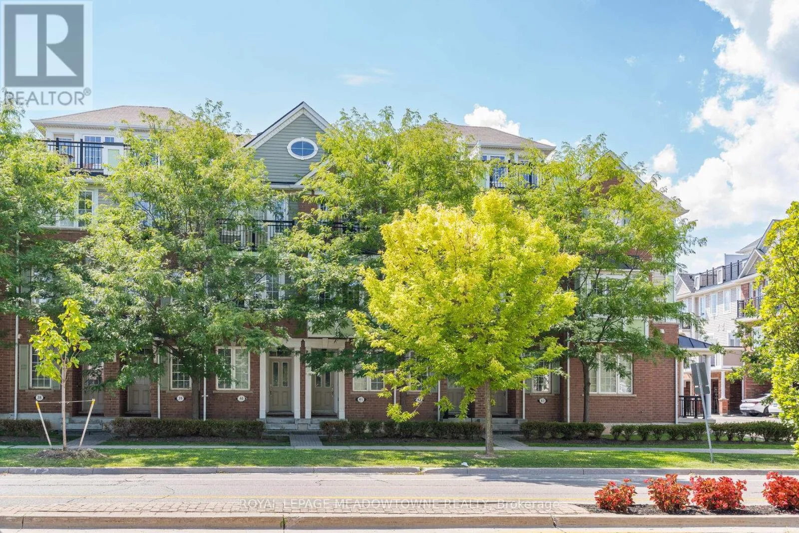 Row / Townhouse for rent: 42 - 2614 Dashwood Drive, Oakville, Ontario L6M 0K5