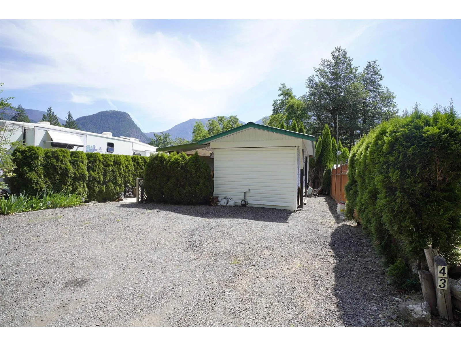 42 30860 Trans Canada Highway|yale 