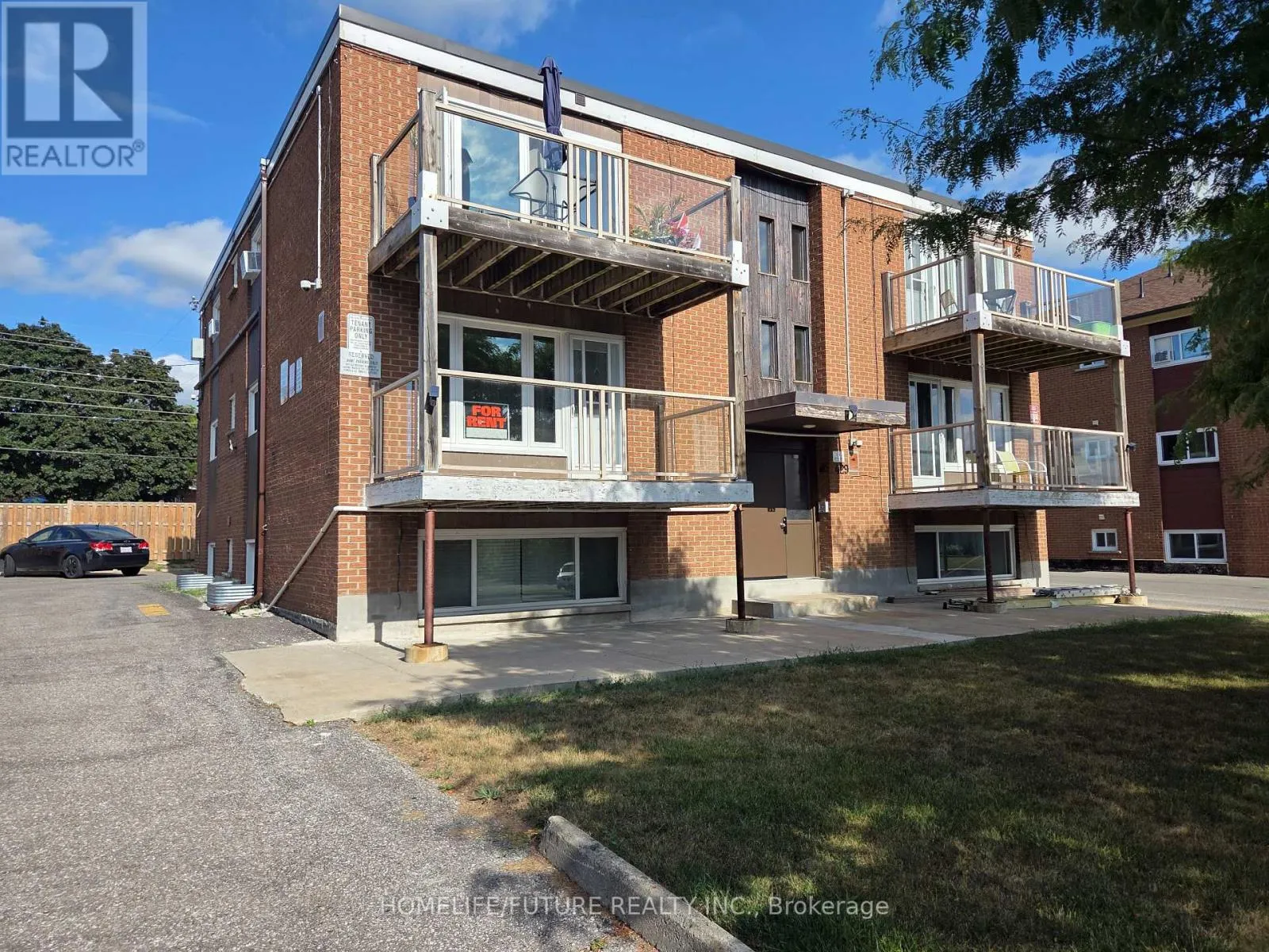 Other for rent: 42 - 429 Austen Court, Oshawa, Ontario L1H 6K7