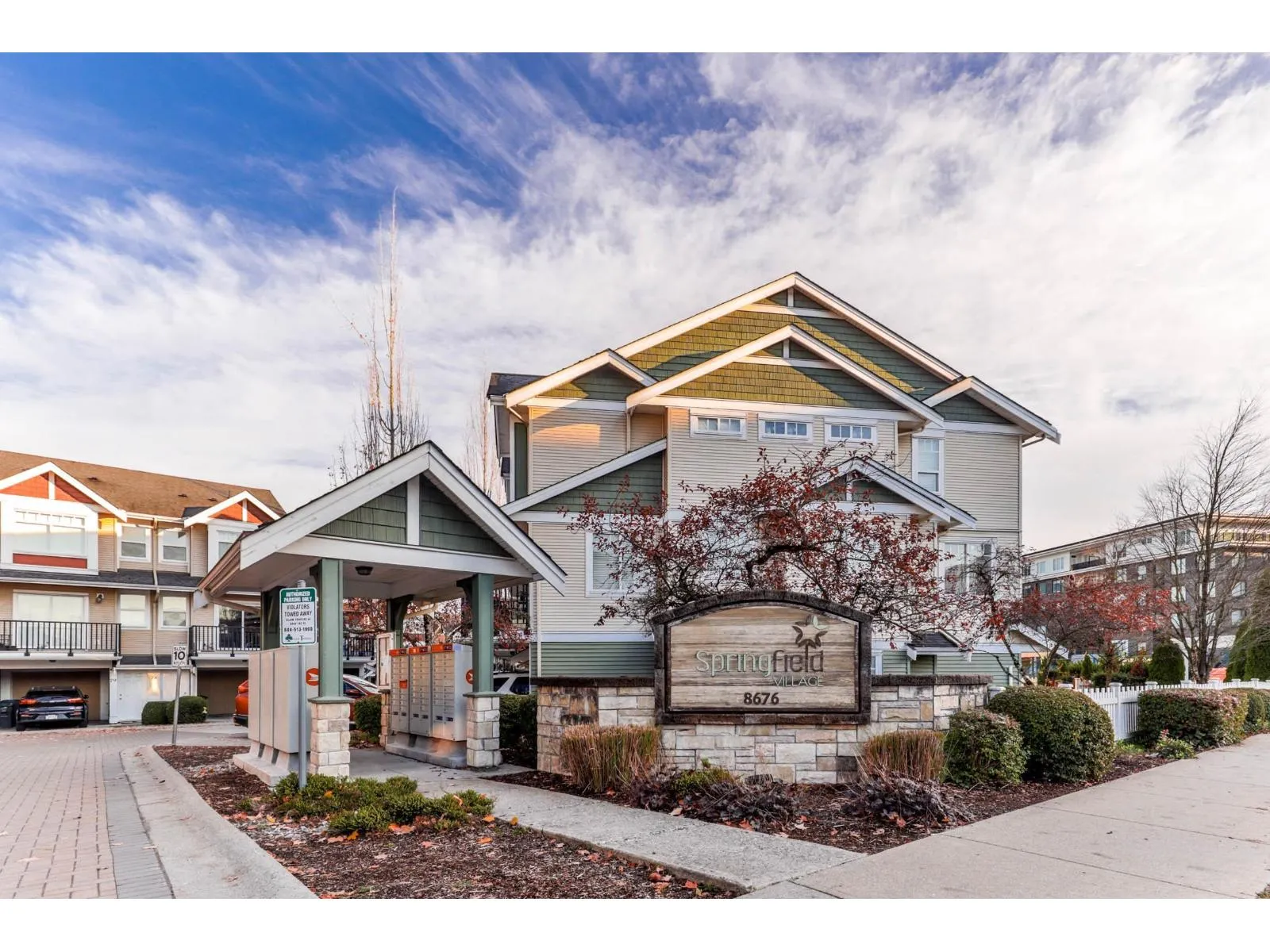 Row / Townhouse for rent: 42 8676 158 Street, Surrey, British Columbia V4N 5W3