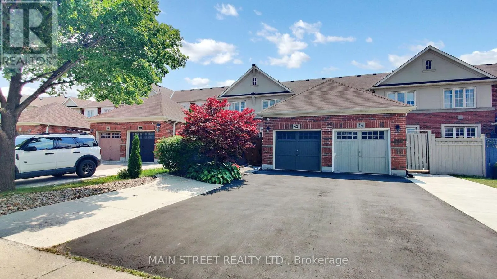 Row / Townhouse for rent: 42 Bellchase Trail, Brampton, Ontario L6P 3K3