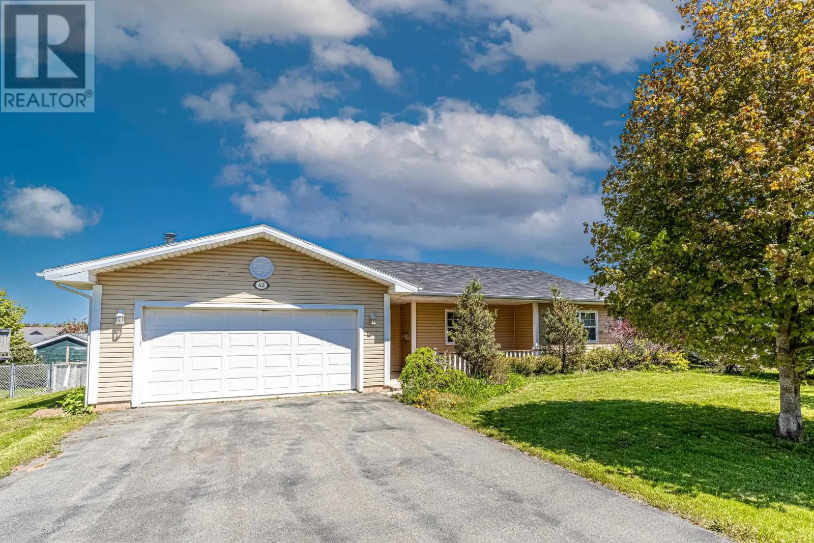 House for rent: 42 Braemore Avenue, Charlottetown, Prince Edward Island C1E 1P8