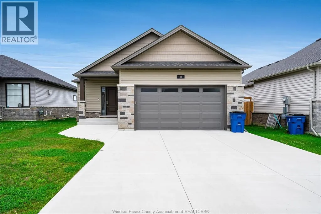 House for rent: 42 Evening Drive, Chatham, Ontario N7L 0B6