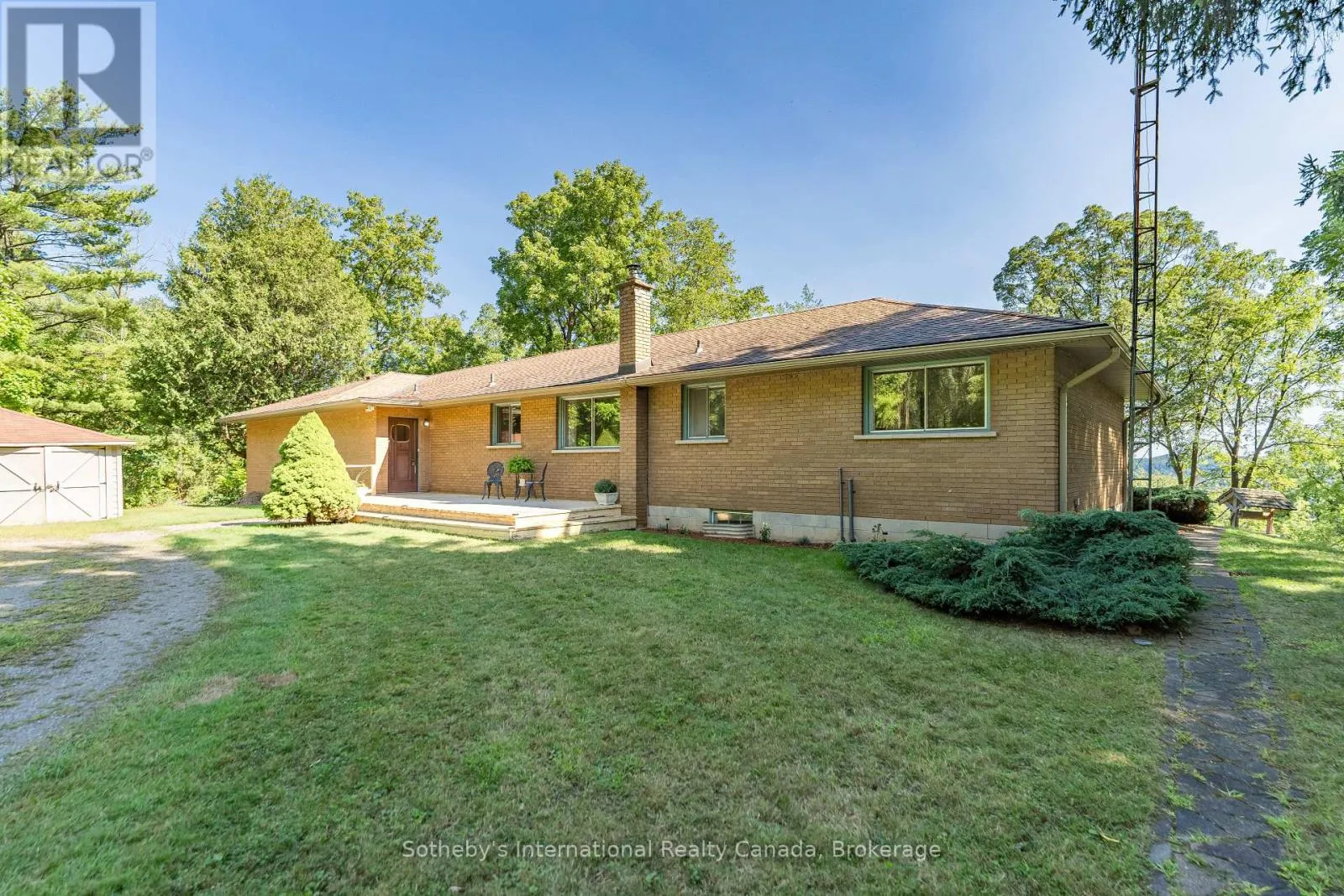 House for rent: 42 Hwy 8 Highway, Hamilton, Ontario L9H 4V3