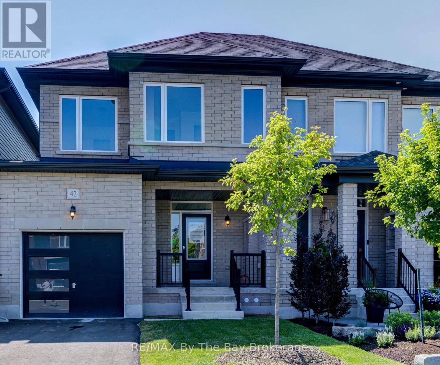 Row / Townhouse for rent: 42 Lisa Street, Wasaga Beach, Ontario L9Z 1J9