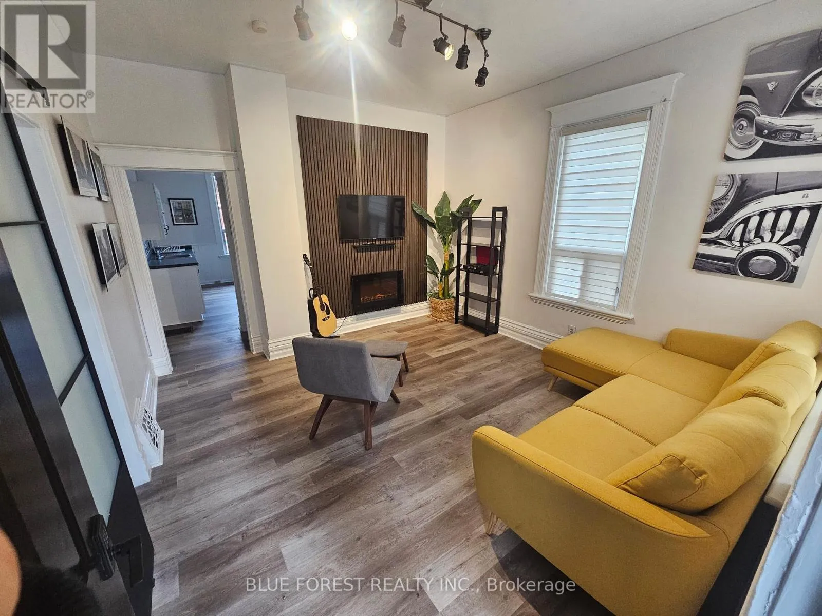 Duplex for rent: 42 Terrace Street, London South, Ontario N5Z 2X4