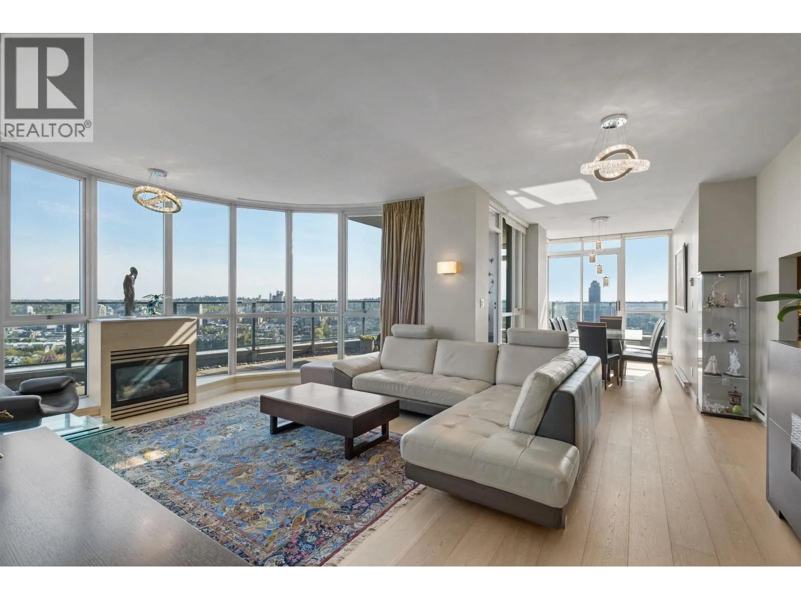 Apartment for rent: 4201 1408 Strathmore Mews, Vancouver, British Columbia V6Z 3A9