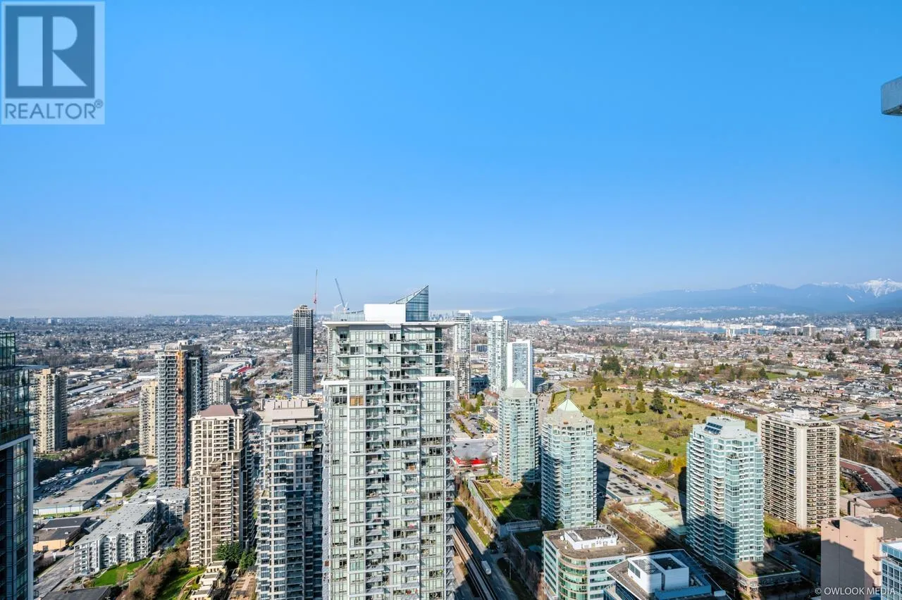 Apartment for rent: 4201 4485 Skyline Drive, Burnaby, British Columbia V5C 0J2