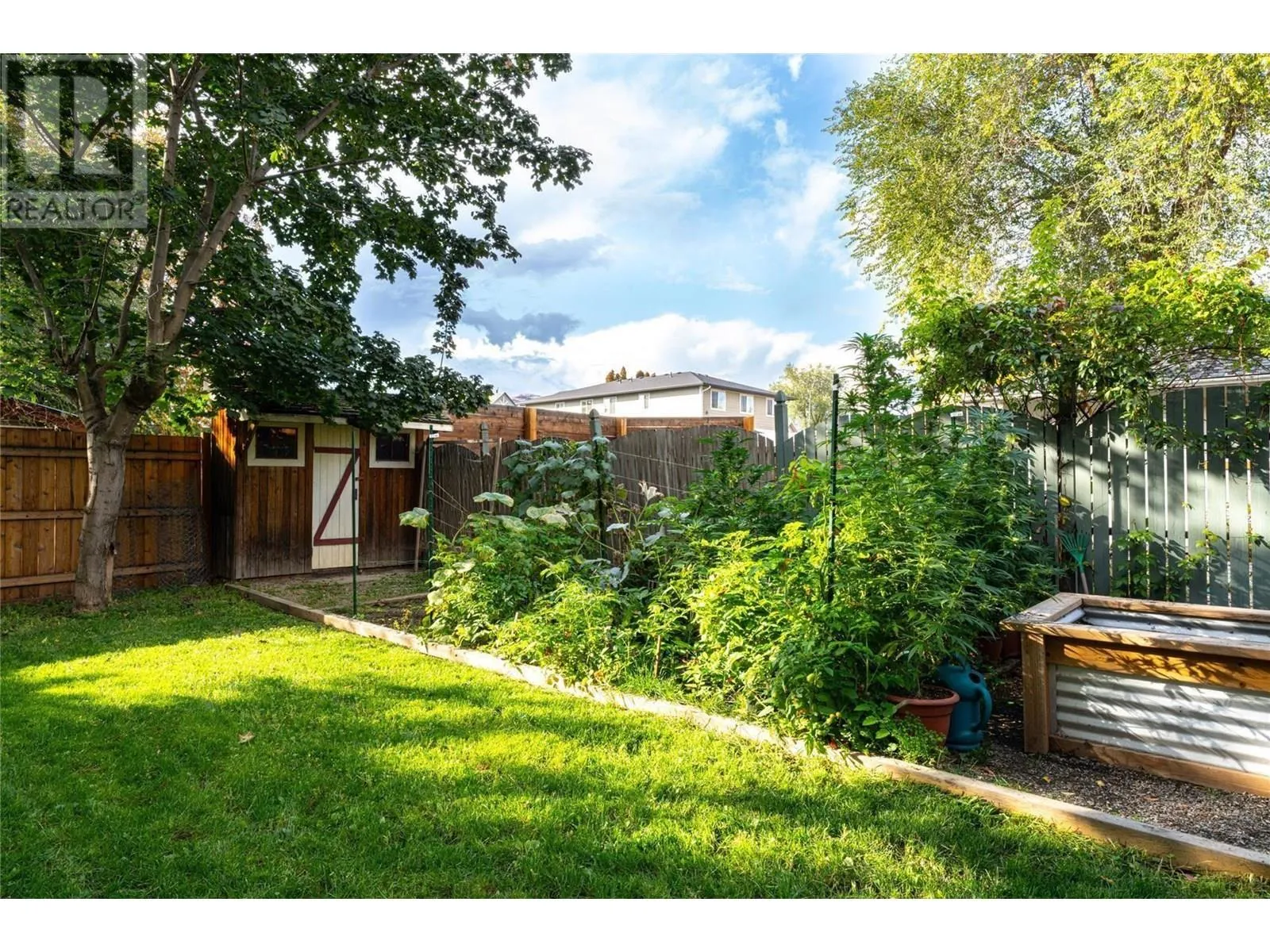 House for rent: 4204 29th Street, Vernon, British Columbia V1T 5B5