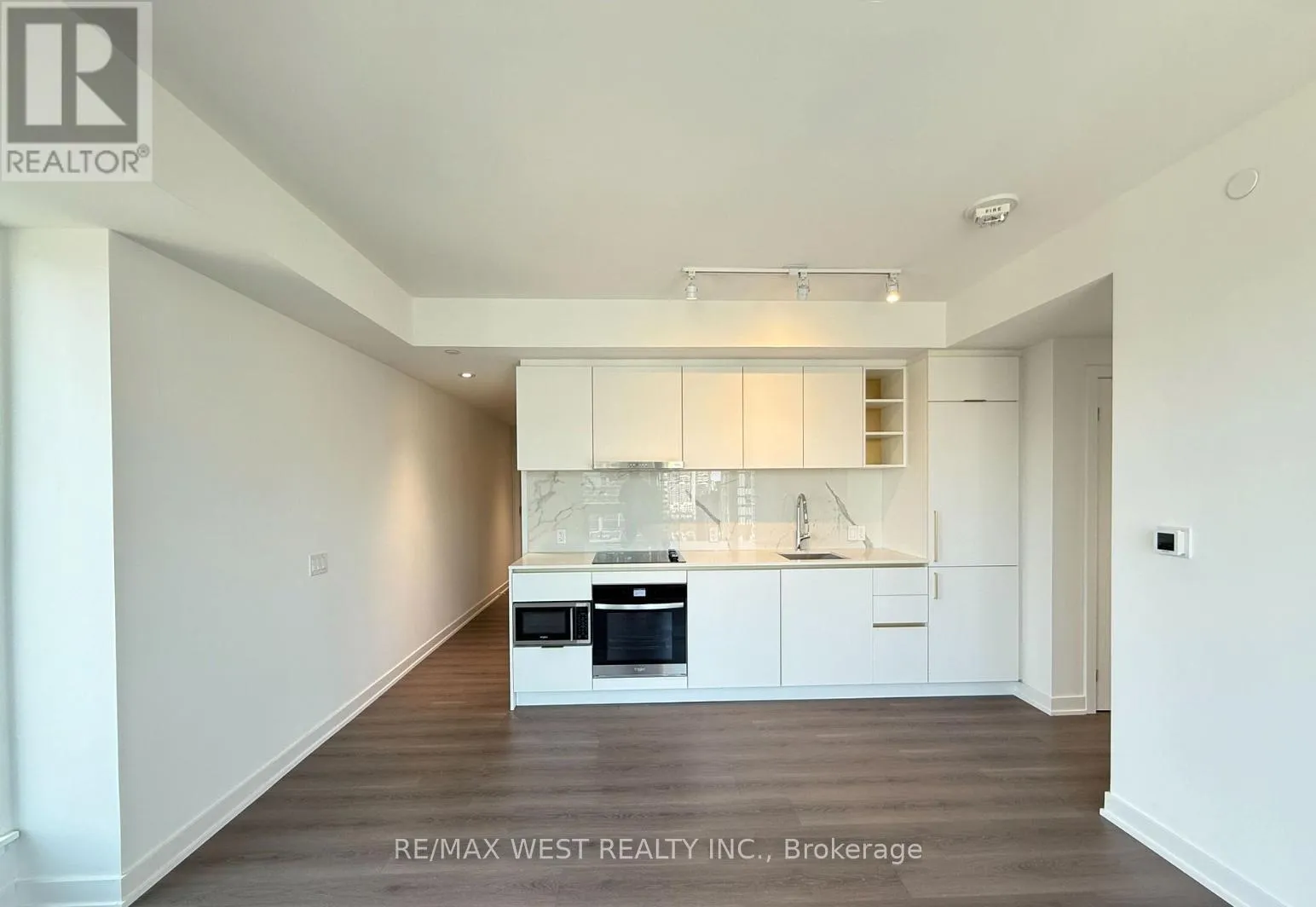 Apartment for rent: 4209 - 8 Wellesley Street W, Toronto, Ontario M4Y 0J5