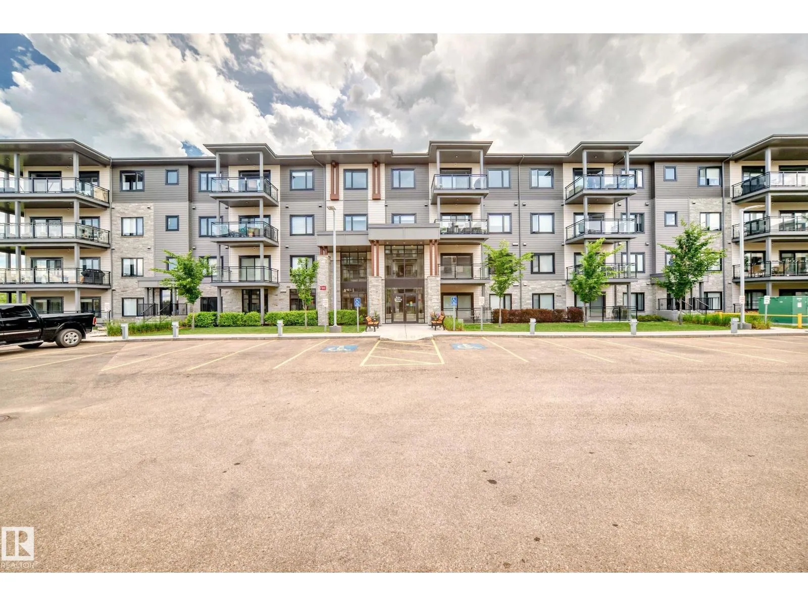 Apartment for rent: #421 524 Griesbach Pr Nw, Edmonton, Alberta T5E 6X2