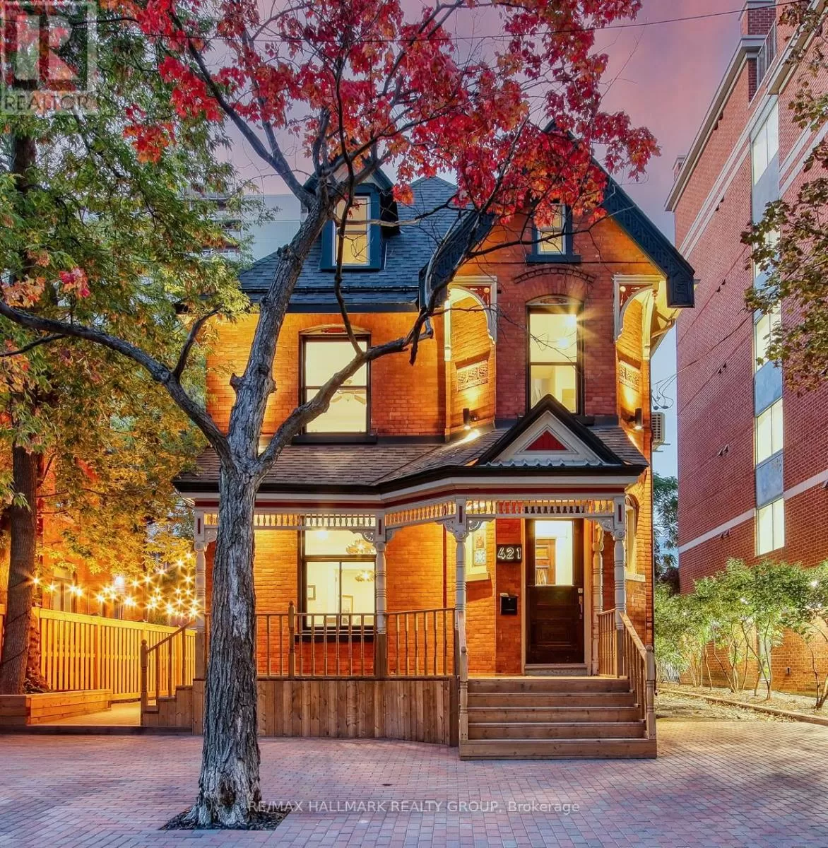 Other for rent: 421 Gilmour Street, Ottawa, Ontario K2P 0R5