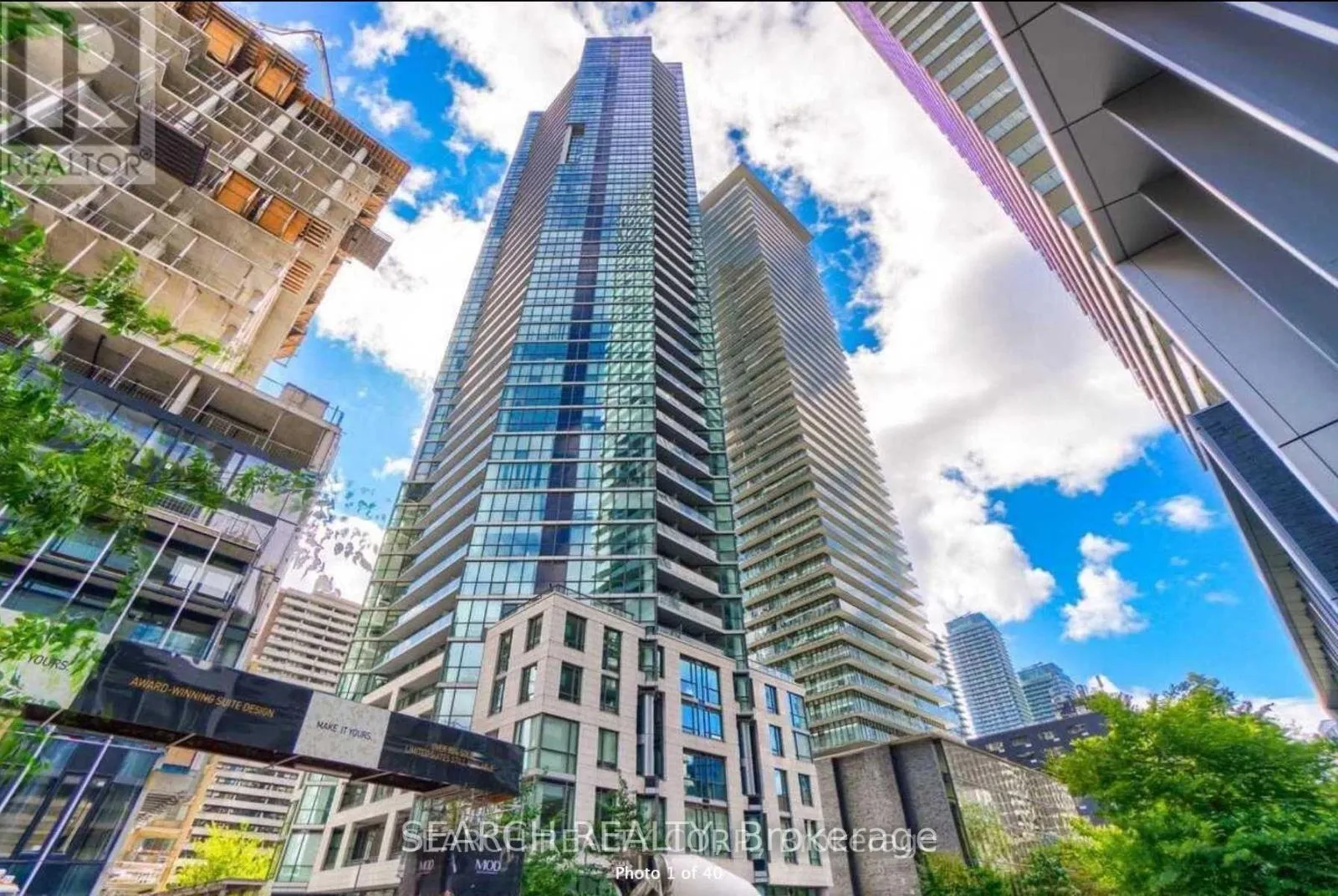 Apartment for rent: 4211 - 45 Charles Street E, Toronto, Ontario M4Y 0B8