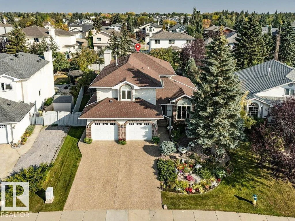 House for rent: 4211 48 St Nw, Edmonton, Alberta T6L 6J5