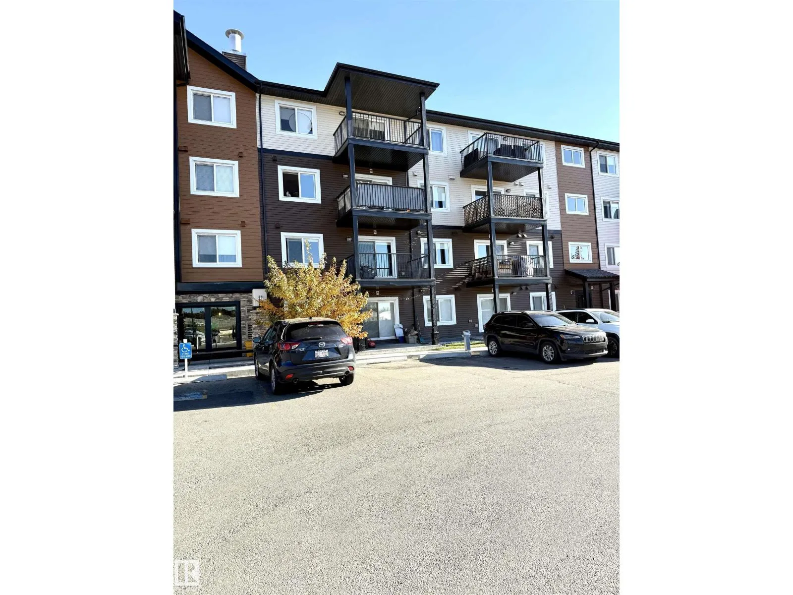 Apartment for rent: #422 148 Ebbers Bv Nw, Edmonton, Alberta T5Y 4A4