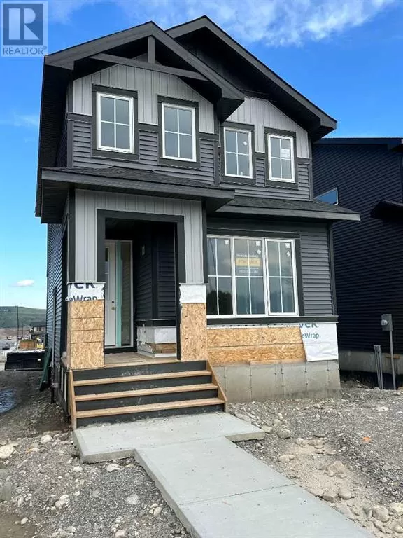 House for rent: 422 River Avenue, Cochrane, Alberta T4C 3B8