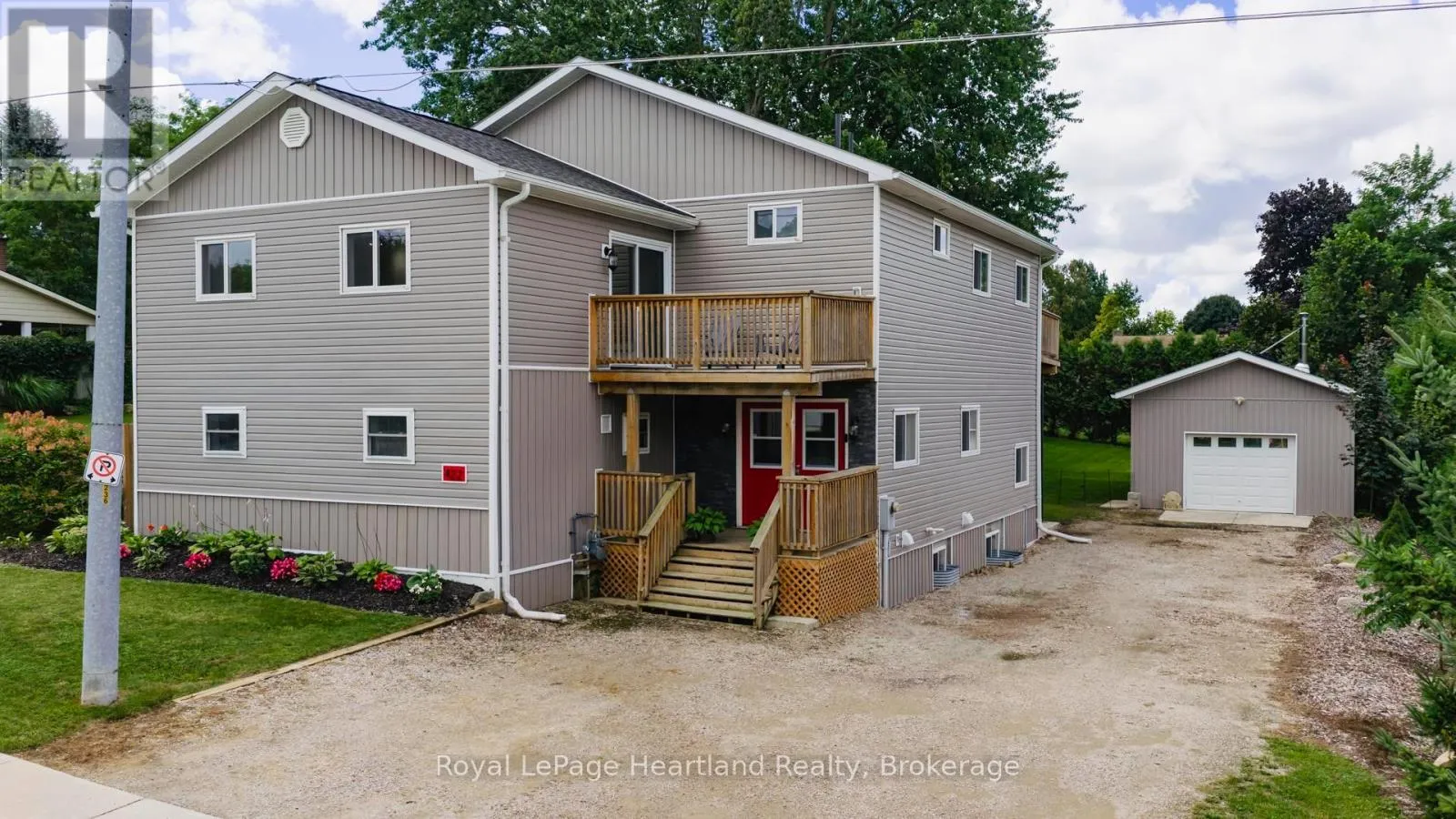 House for rent: 422 Willoughby Street, Huron-Kinloss, Ontario N0G 2H0