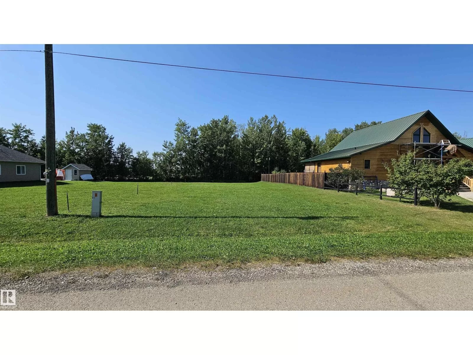 No Building for rent: 4220 43 Av, Rural Lac Ste. Anne County, Alberta T0E 0A0