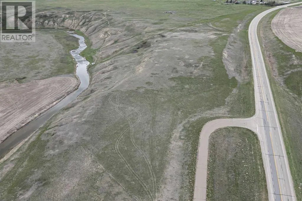 4;23;14;6; Sw, Carmangay, Alberta T0L 0N0