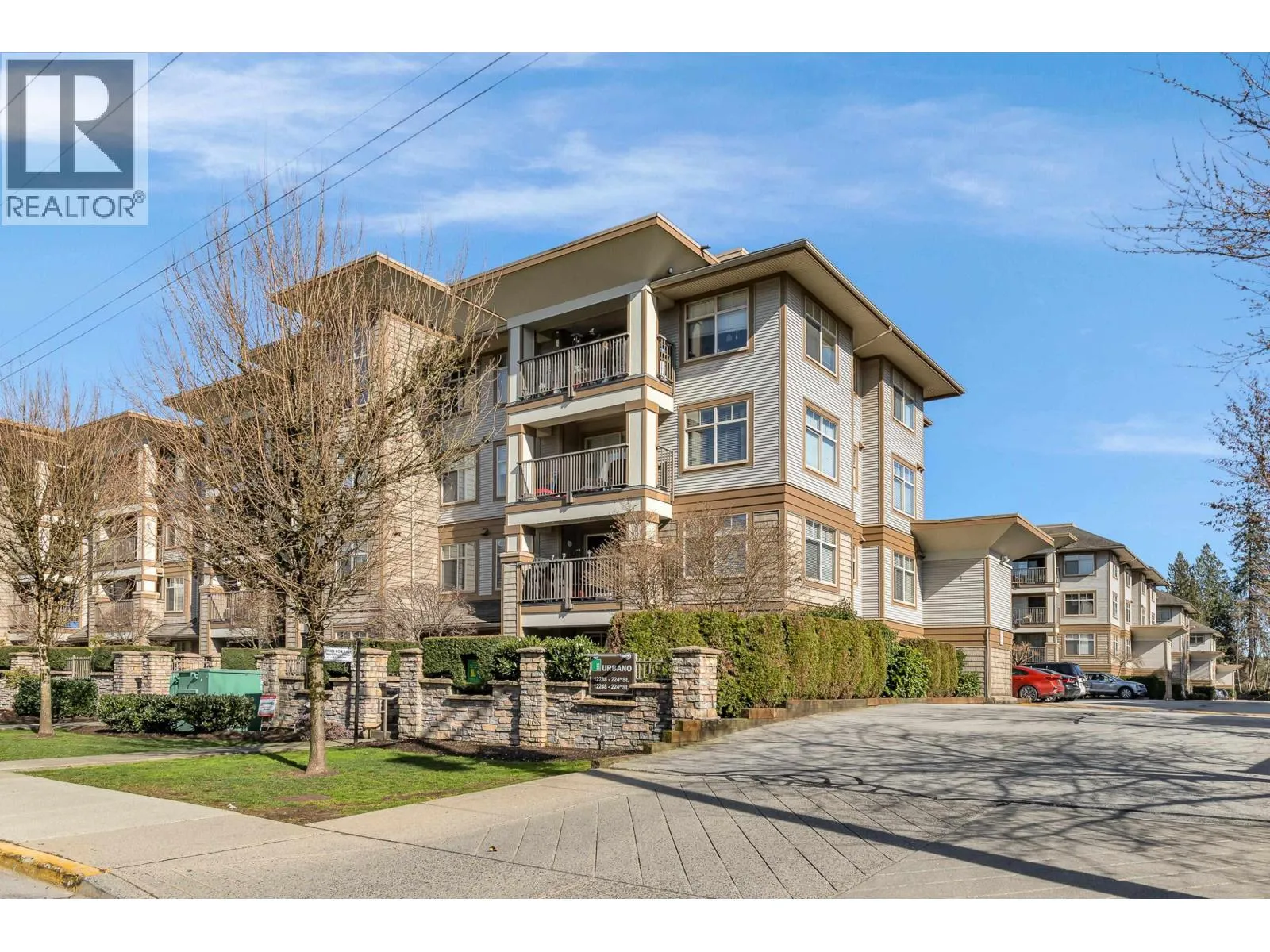 Apartment for rent: 424 12238 224 Street, Maple Ridge, British Columbia V2X 8W5