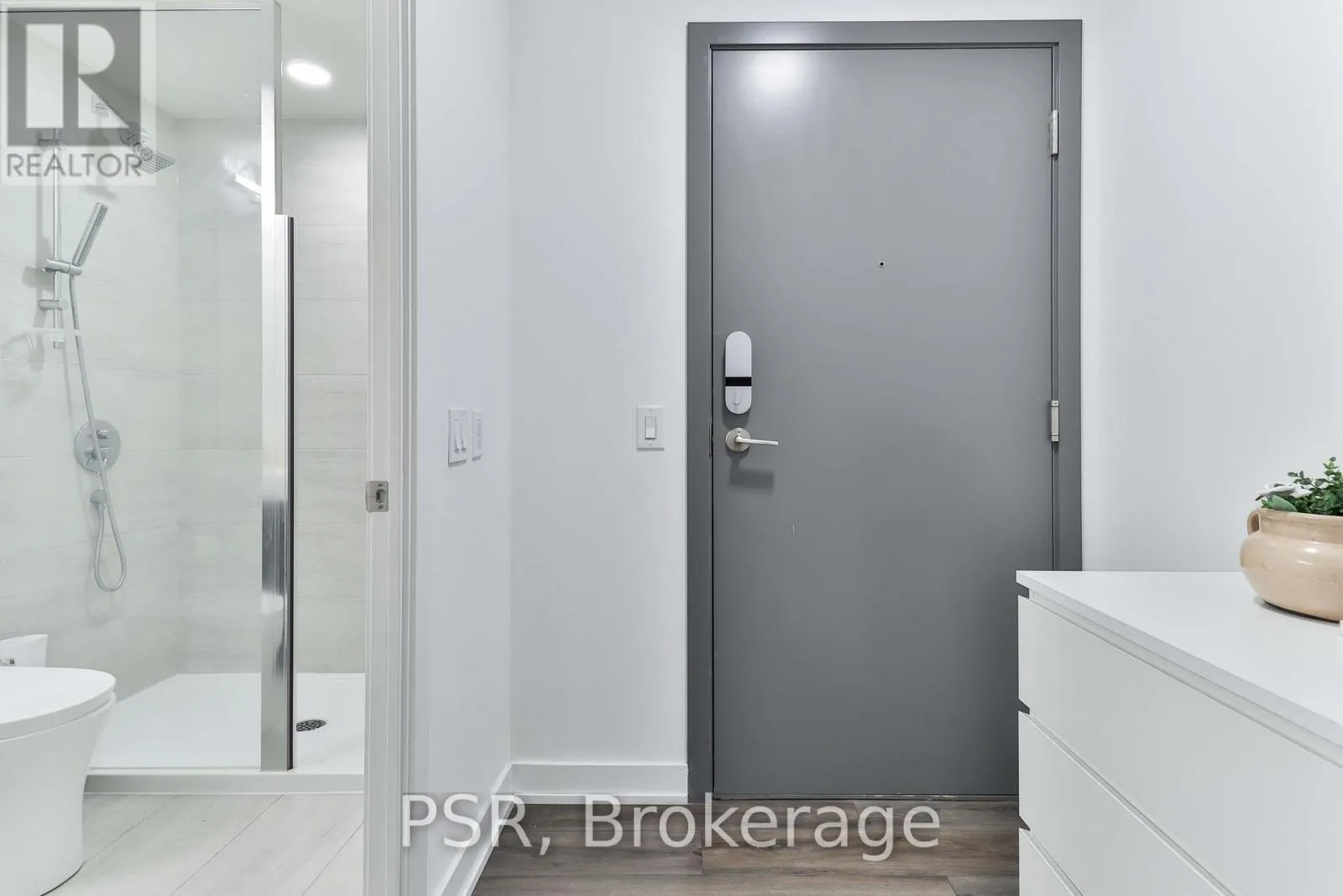 Apartment for rent: 424 - 9 Tecumseth Street, Toronto, Ontario M5V 0S5