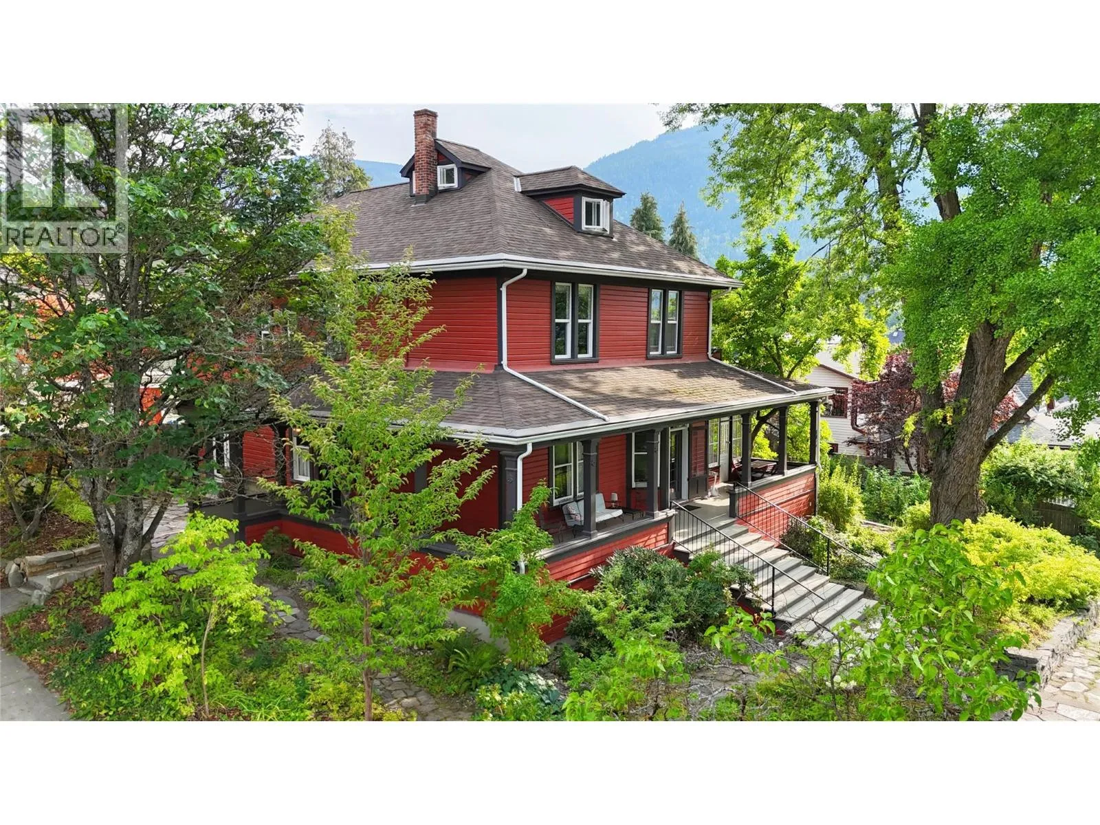 House for rent: 424 Observatory Street, Nelson, British Columbia V1L 4Y6