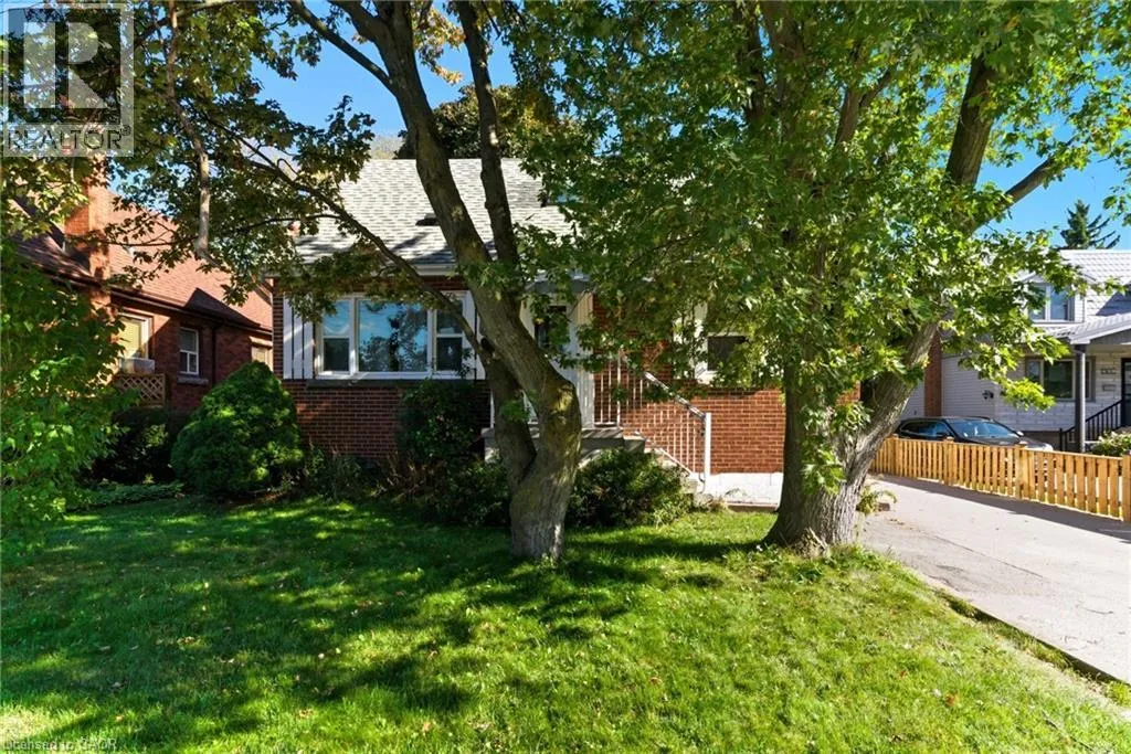 House for rent: 425 Upper Gage Avenue Unit# 1, Hamilton, Ontario L8V 4H8