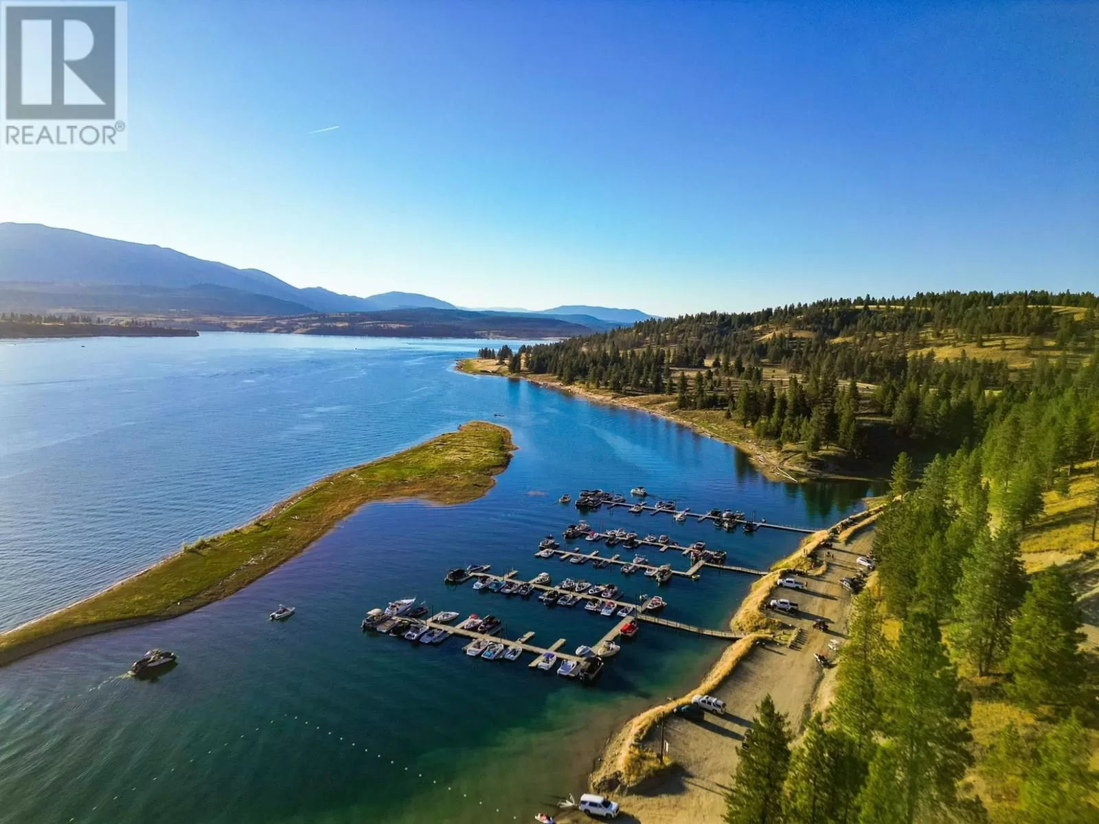 Other for rent: 4250 Dorr West Road, Grasmere, British Columbia V0B 1R0