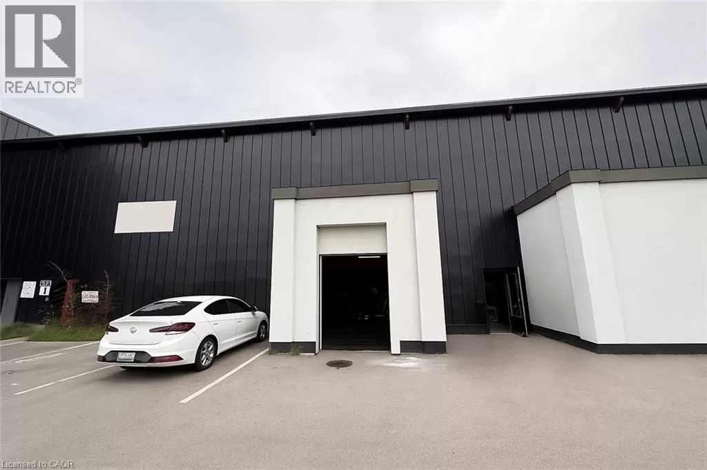 4256 Carroll Avenue Unit# 7, Niagara Falls, Ontario L2E 7J2