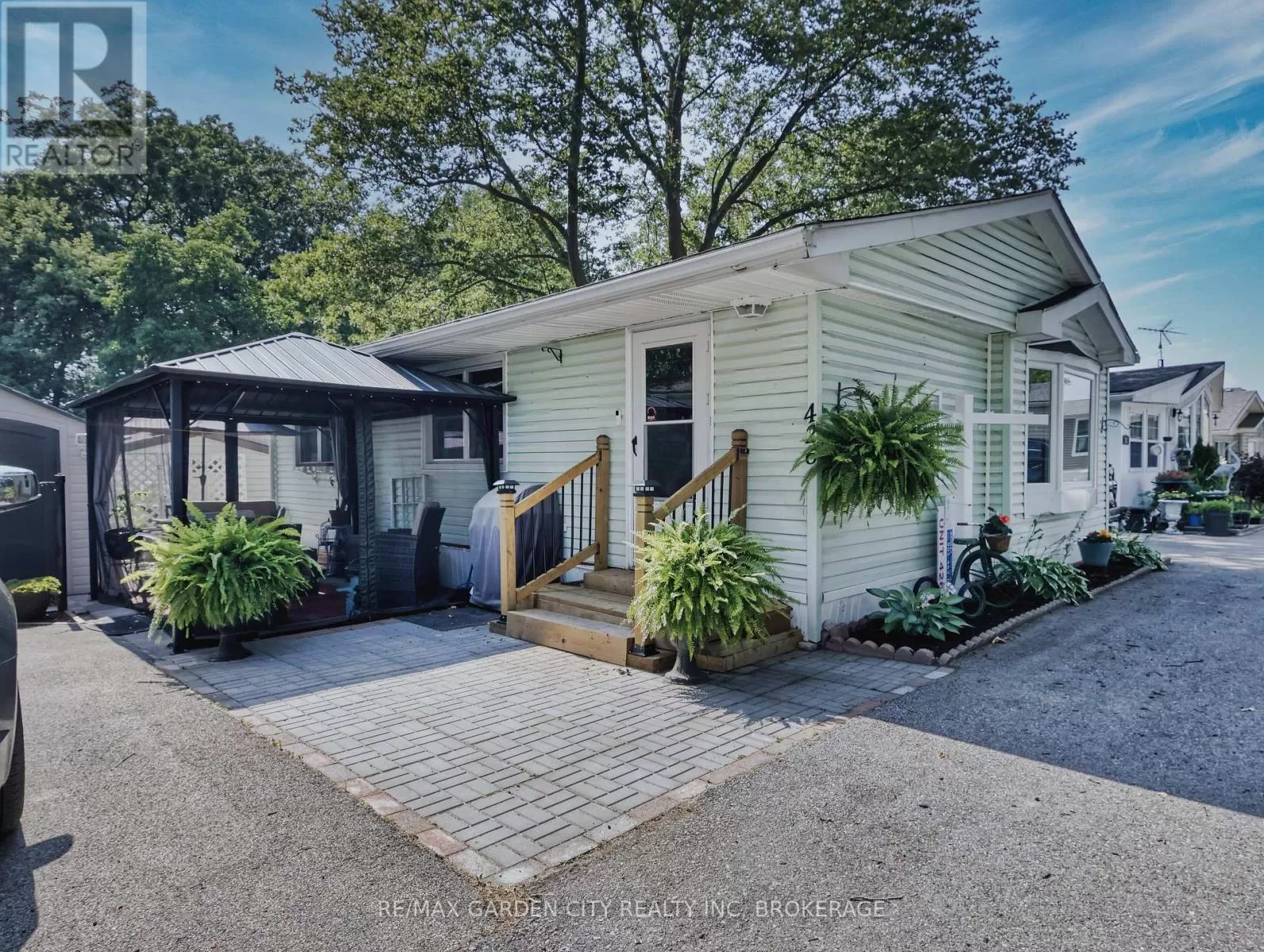 Mobile Home for rent: 426 - 23 Four Mile Creek Road, Niagara-on-the-Lake, Ontario L0S 1J1