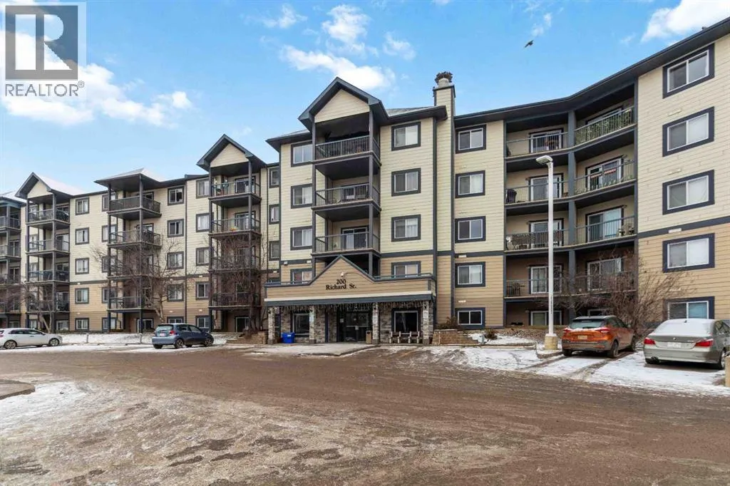 Apartment for rent: 427, 200 Richard Street, Fort McMurray, Alberta T9H 5H6