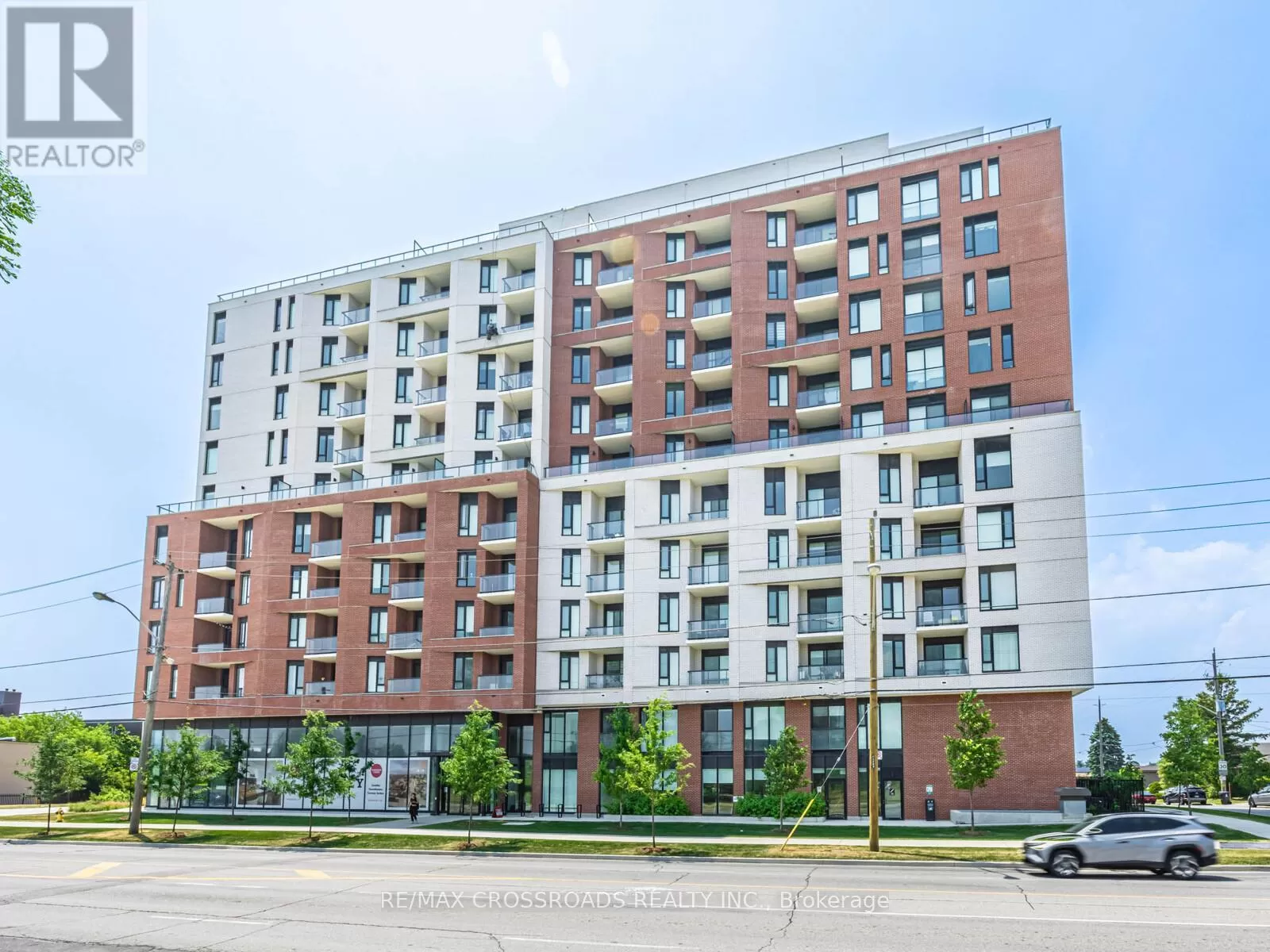 Apartment for rent: 427 - 3100 Keele Street, Toronto, Ontario M3M 2H4