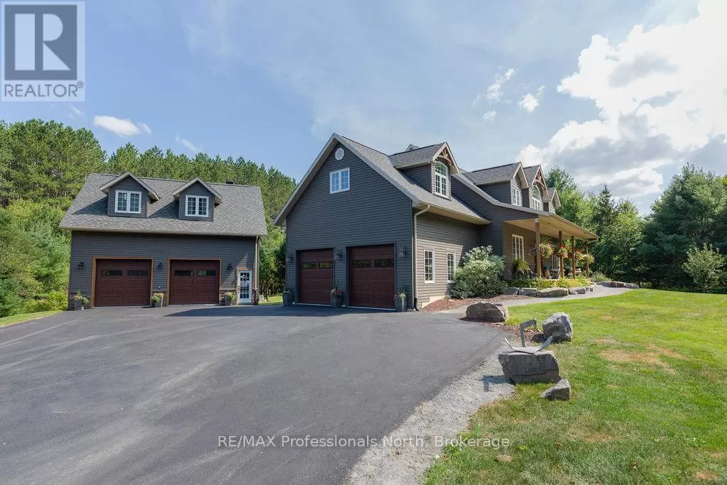 House for rent: 427 Skyhills Road, Huntsville, Ontario P1H 2N5