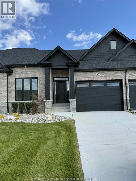 Row / Townhouse for rent: 428 Caserta Crescent, Lakeshore, Ontario N0R 1A0