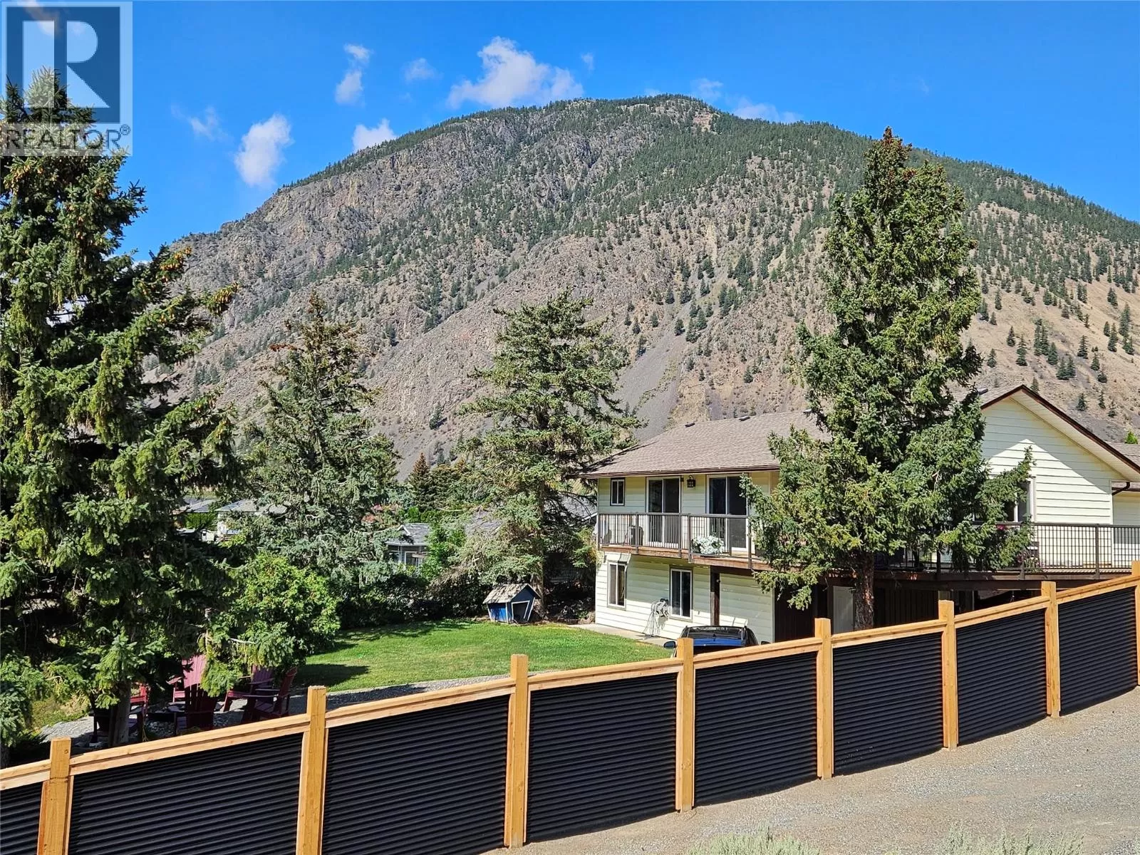 House for rent: 429 3rd Avenue, Keremeos, British Columbia V0X 1N2