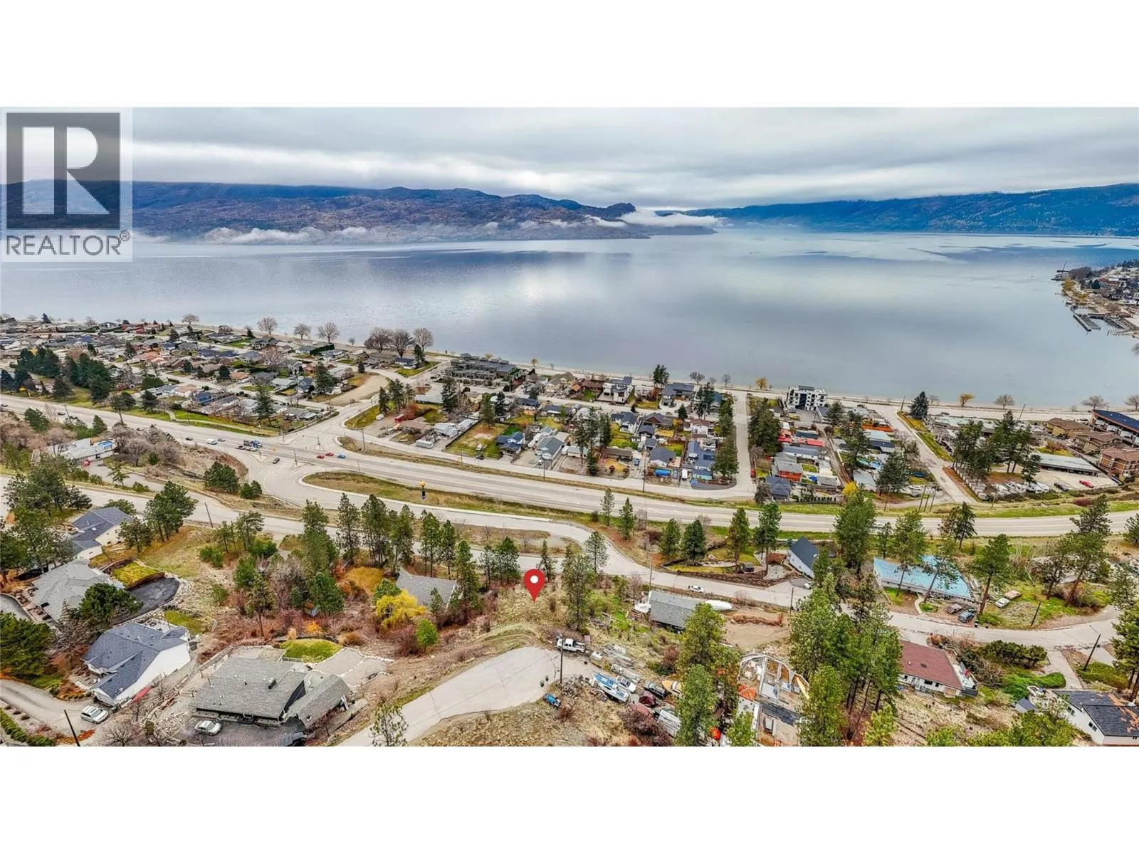 Other for rent: 4290 1st Avenue, Peachland, British Columbia V0H 1X5