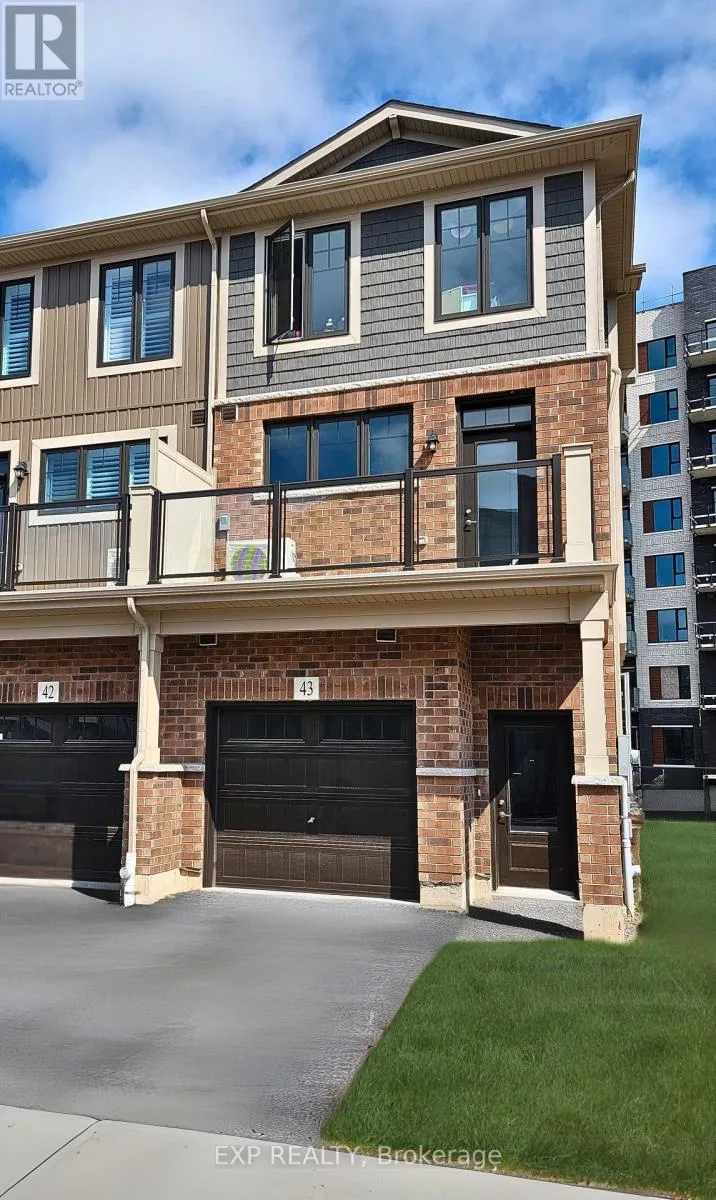 Row / Townhouse for rent: 43 - 100 Hollywood Court, Cambridge, Ontario N1R 0C5