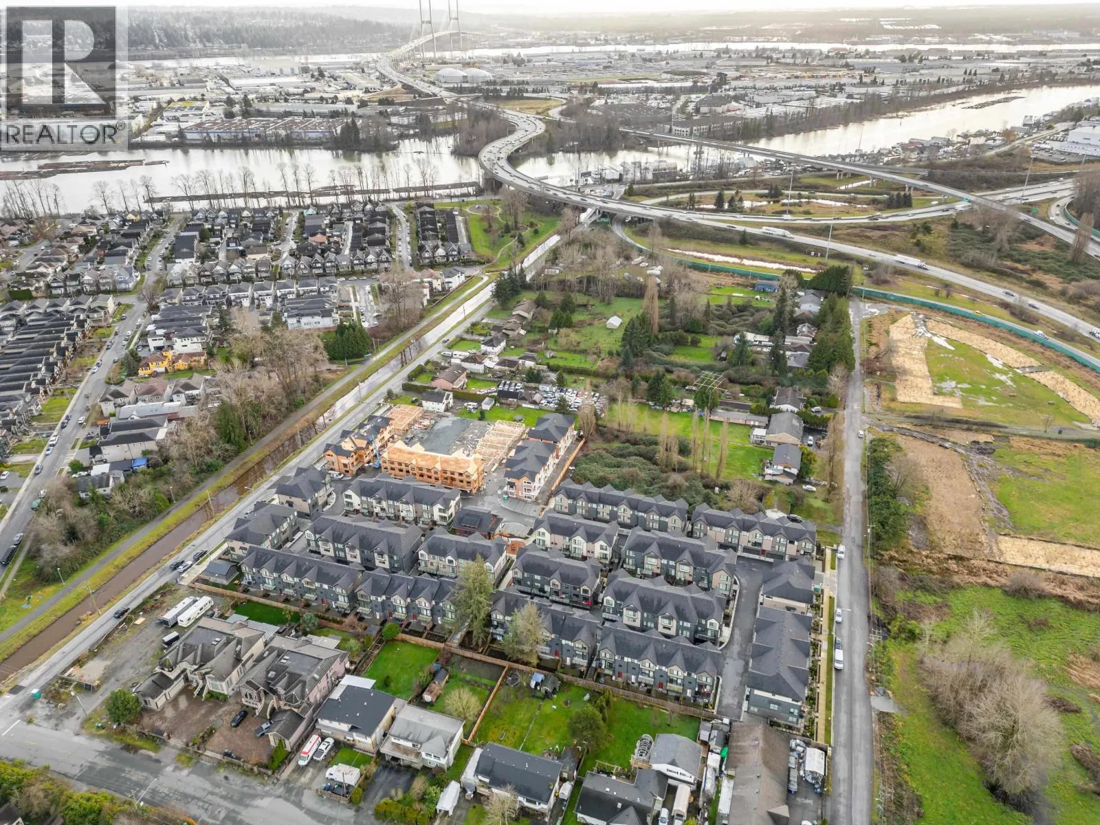 Row / Townhouse for rent: 43 4337 Boundary Road, Richmond, British Columbia V6V 1S8