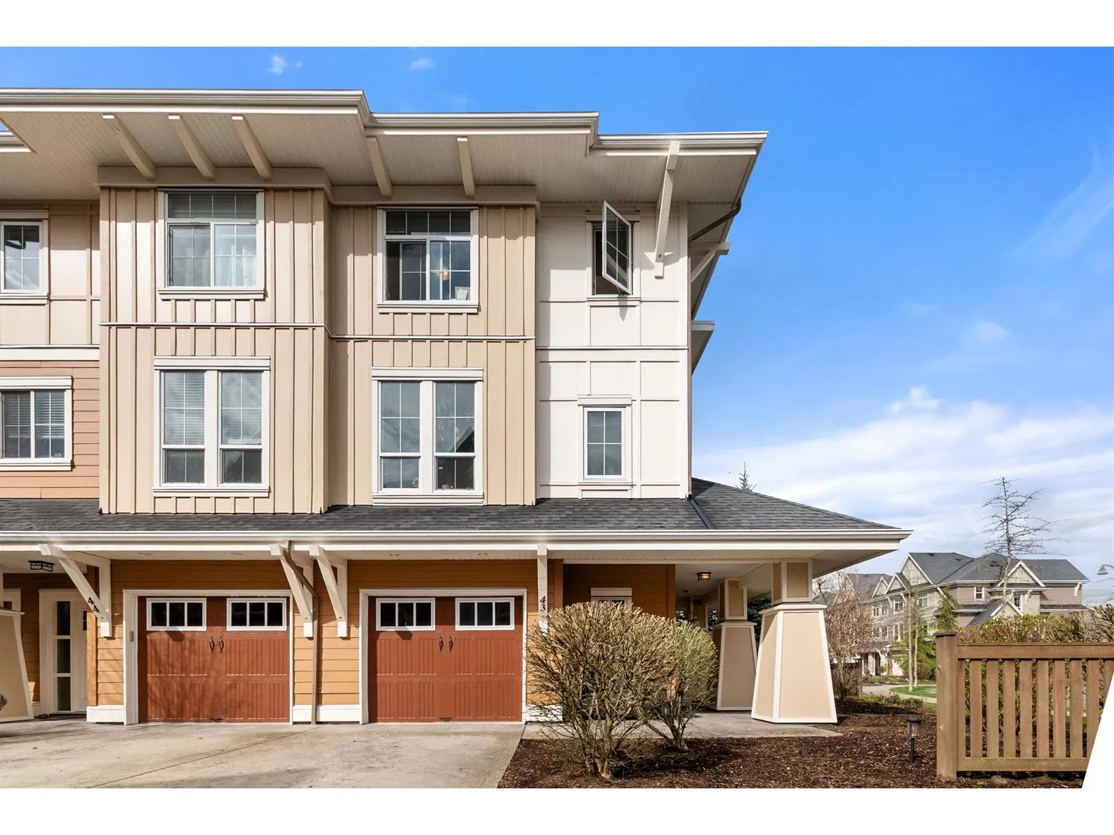 Row / Townhouse for rent: 43 45290 Soowahlie Crescent|garrison Crossing, Chilliwack, British Columbia V2R 0S6