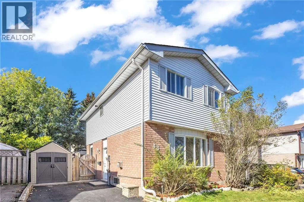 House for rent: 43 Connelly Drive, Kitchener, Ontario N2N 2T7