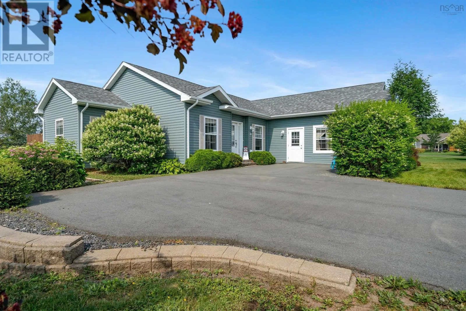 House for rent: 43 Deer Haven Drive, Kentville, Nova Scotia B4N 0B8