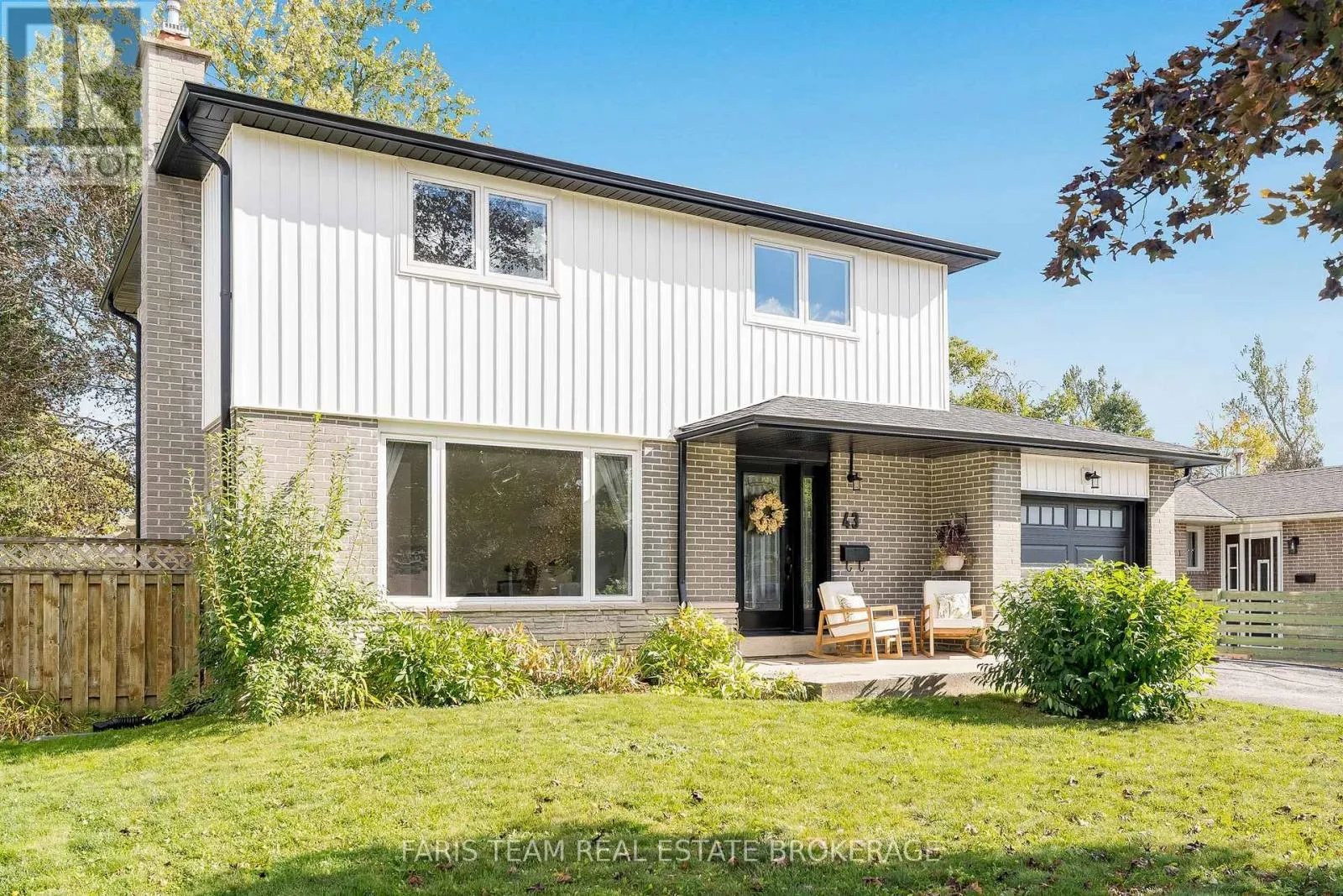 House for rent: 43 Jeffrey Street, Barrie, Ontario L4M 4L4