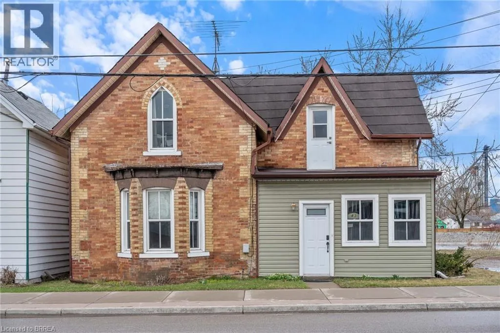 House for rent: 43 Main Street N, Hagersville, Ontario N0A 1H0