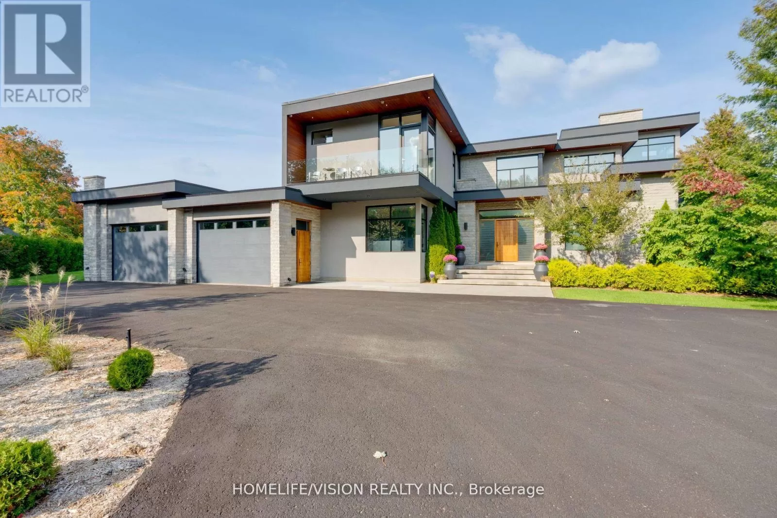 House for rent: 43 Ogden Crescent, Whitchurch-Stouffville, Ontario L4A 1P1