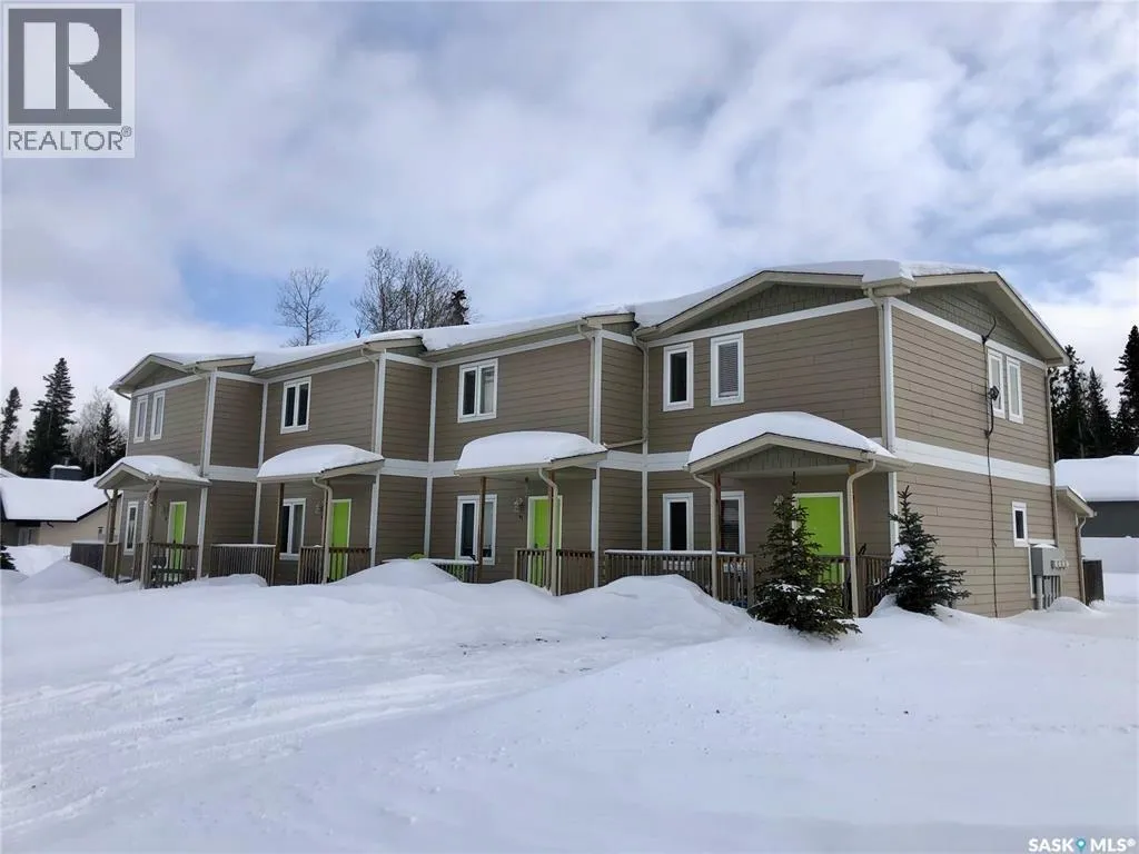 Row / Townhouse for rent: 43 Rumberger Road, Candle Lake, Saskatchewan S0J 3E0